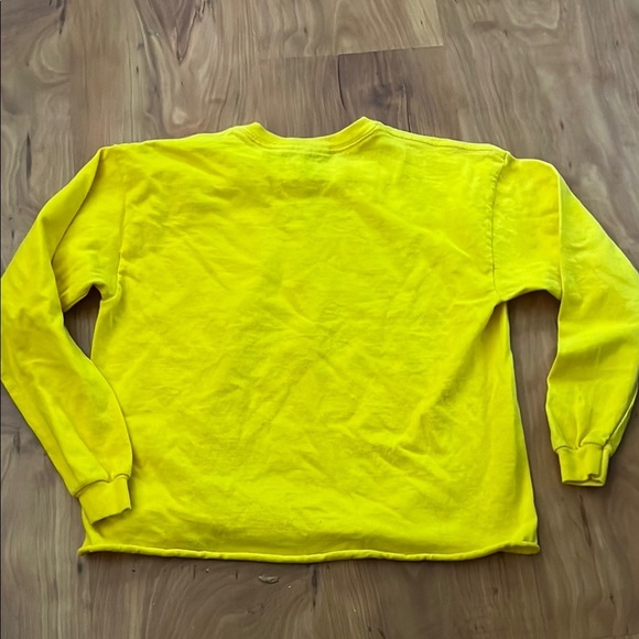 Yellow Long Sleeve cropped Tee with Graphic Print - Picture 6 of 6